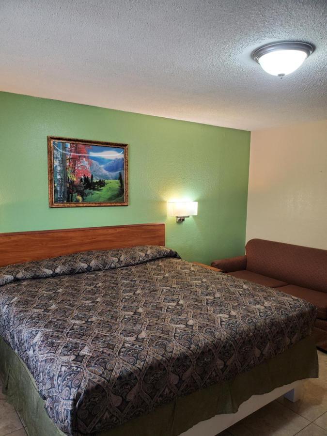 Budget Inn Edinburg Εξωτερικό φωτογραφία