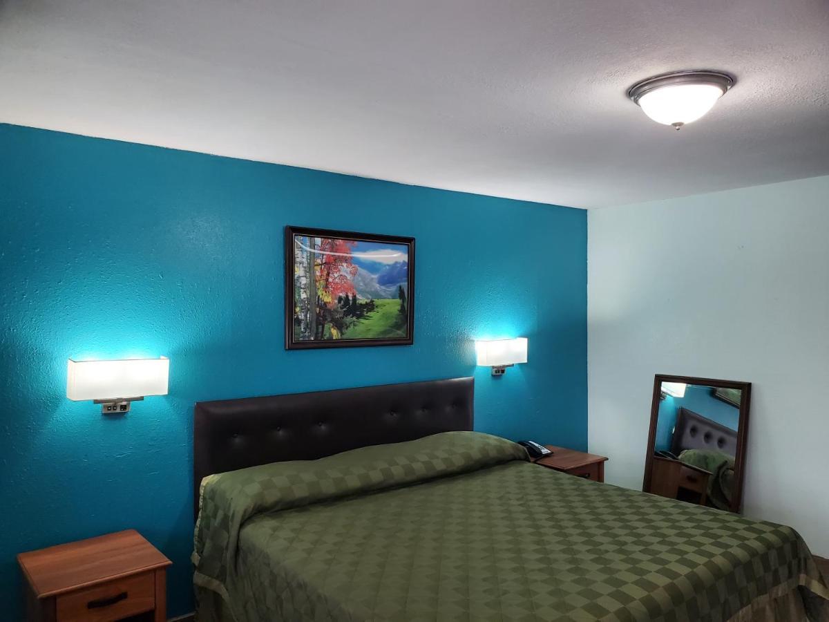 Budget Inn Edinburg Εξωτερικό φωτογραφία