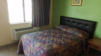 Budget Inn Edinburg Εξωτερικό φωτογραφία